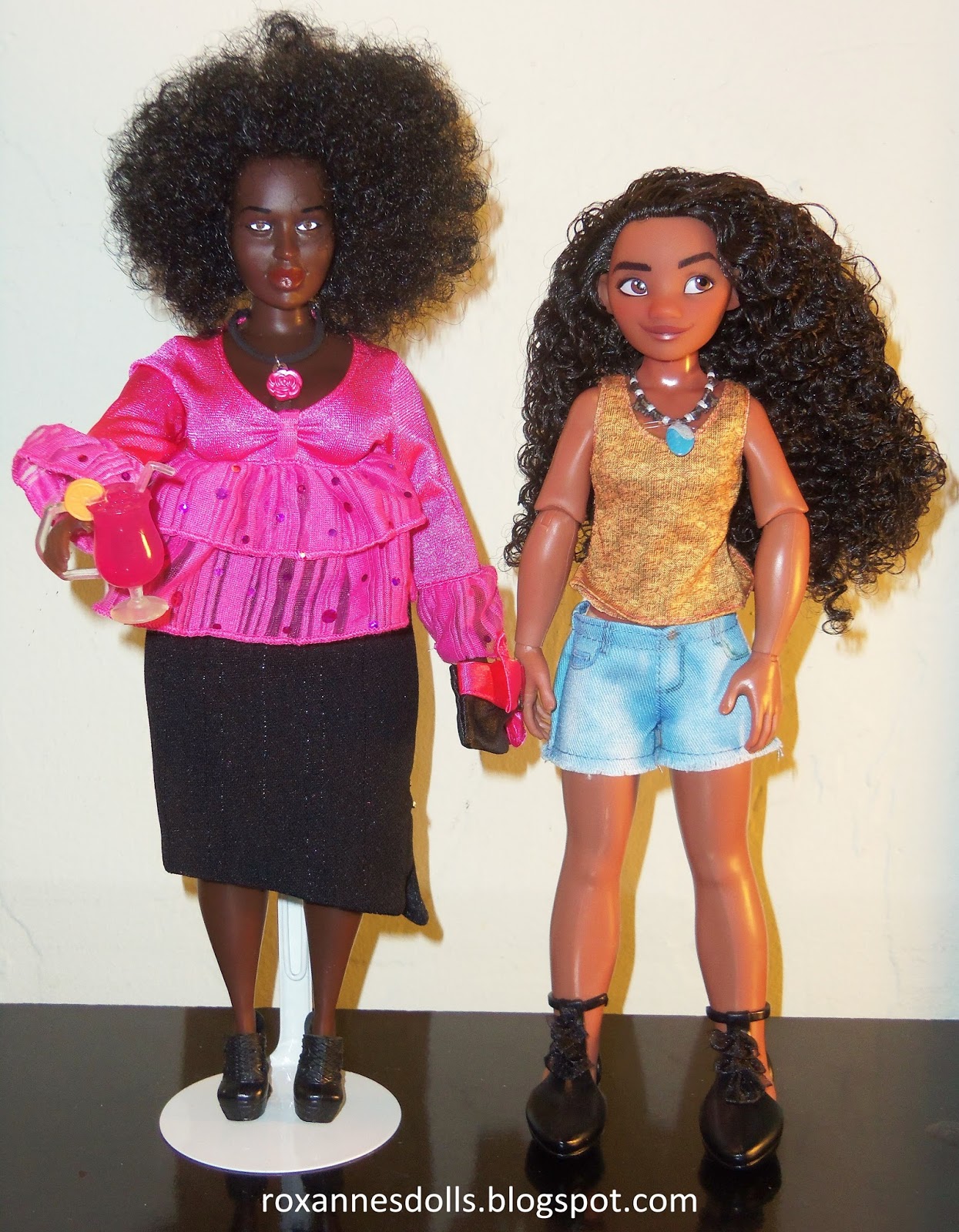 Roxanne's Dolls: May 2017