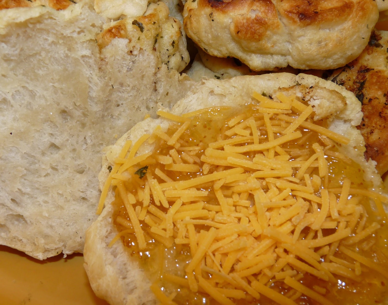 The Rice Tray Grilled Garlic Butter Bread Rolls