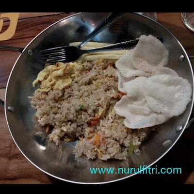 Menu Nasi Goreng di Warung Badung