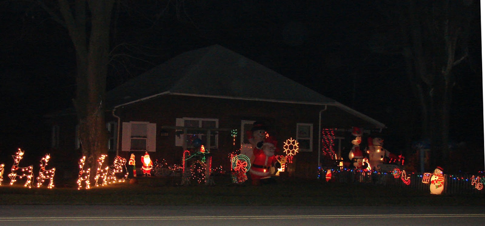 Russell (Iowa) Historical Society Christmas Outside Decorations Winner