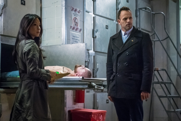 Elementary - Episode 2.23 - Art in the Blood - Promotional Photos