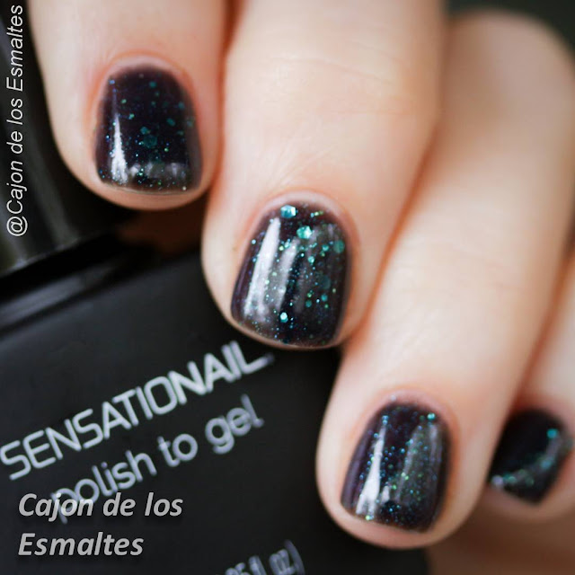 Revlon Elusive con Sensational - Polish to Gel Revlon Elusive con Sensational - Polish to Gel