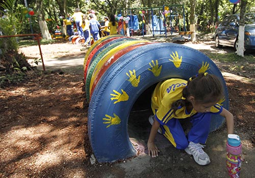 juegos con llantas recicladas