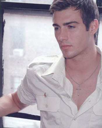 Author Donya Lynne: Monday Muse - Justin Clyne