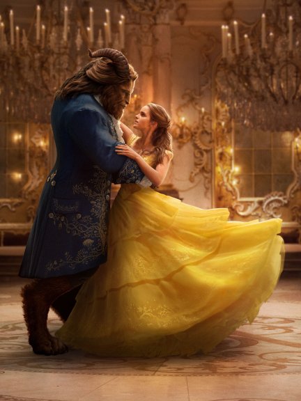 Luminous First Look of Emma Watson and Dan Stevens in Beauty & The Beast 