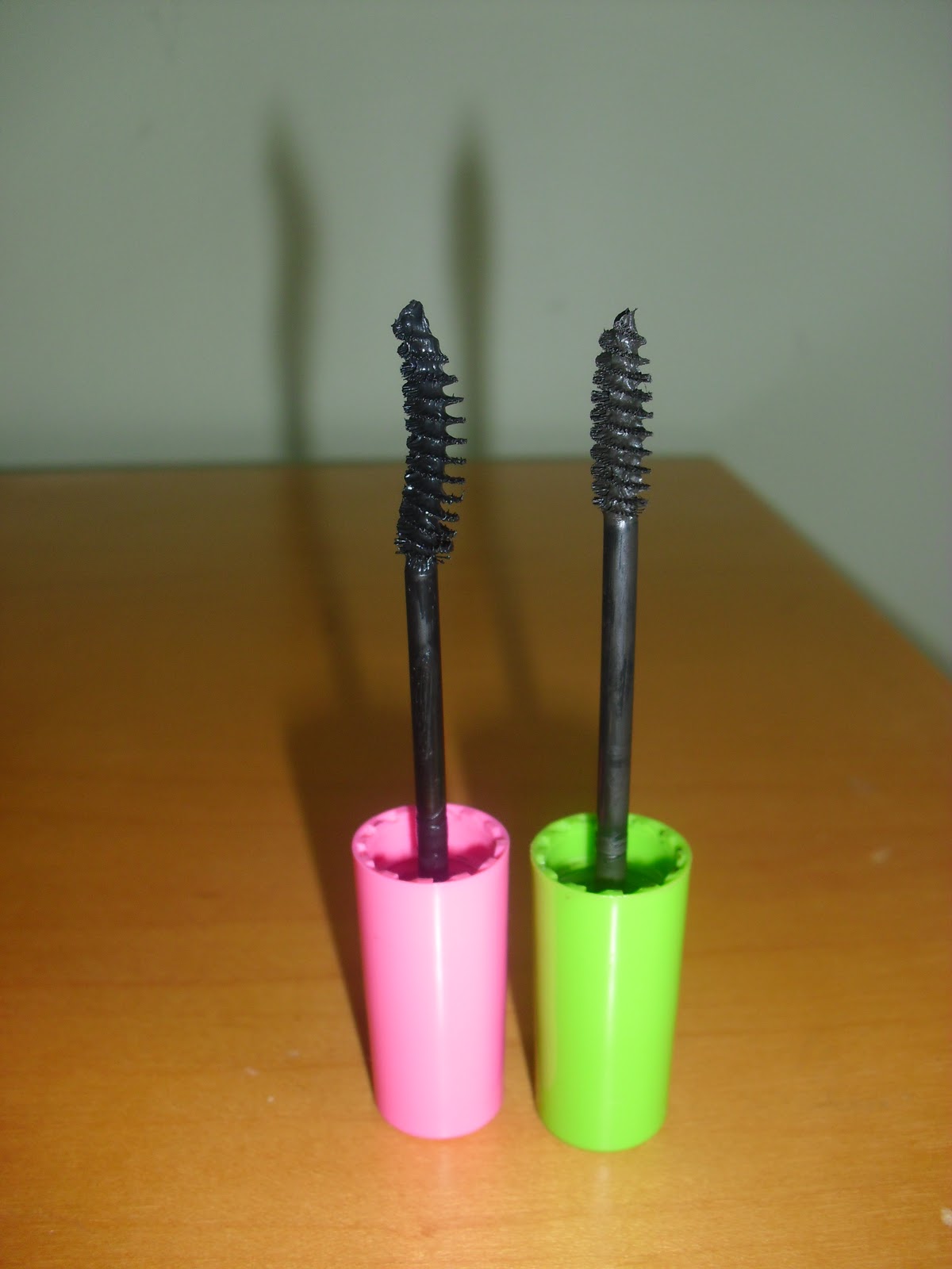 Review Great Lash Curved Brush Mascara