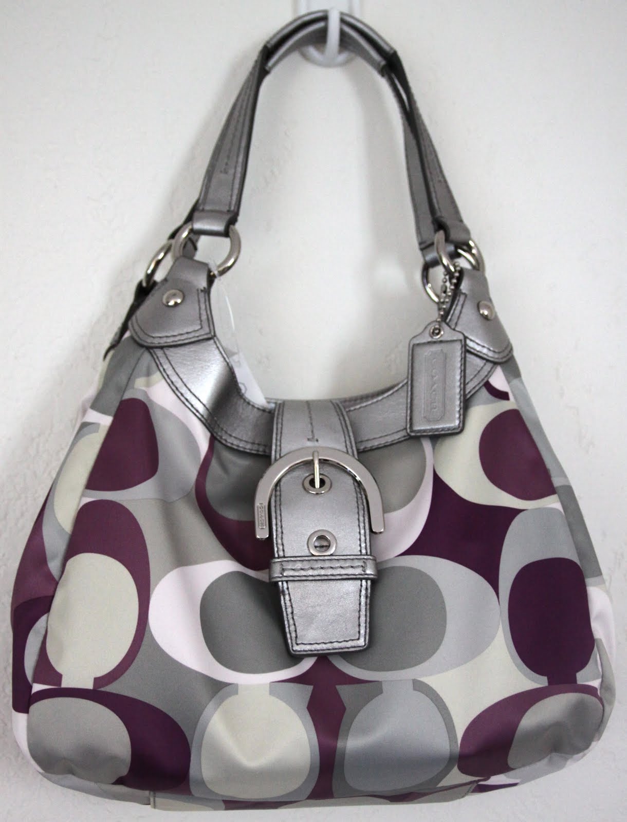 www.bagsaleusa.com COACH Bag SOHO Scarf Print Gray Purple Hobo F17406