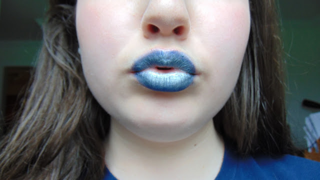 Melissa finishes her SMURF Blue Metallic lips look with starry night blue eyeliner. #beauty