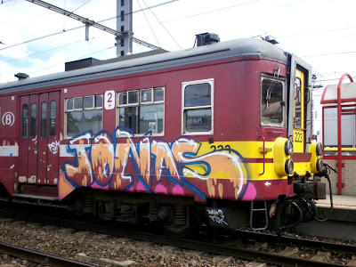 graffiti JONAS