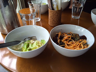 茄子のトマトソーススパゲティ