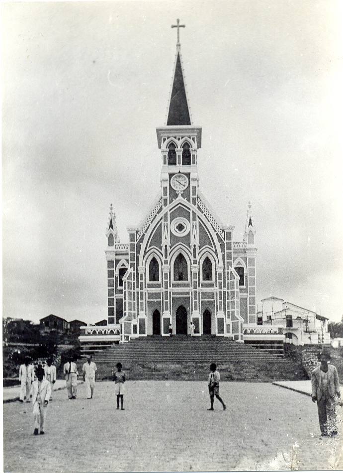 BLOG DO ROMILDO COSTA - Jequié Bahia: CATEDRAL DE SANTO ANTONIO EM ...