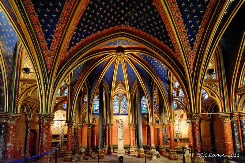 Au Hasard des Arts La Sainte Chapelle de Louis IX à Paris