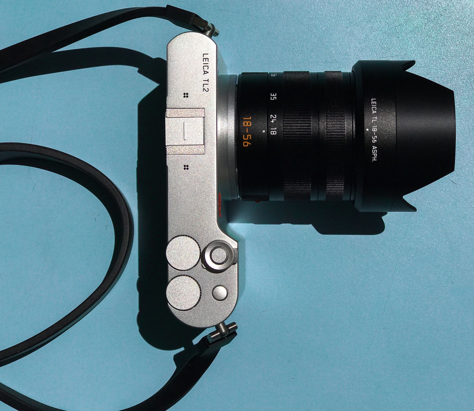 Leica TL2 с объективом 18-56