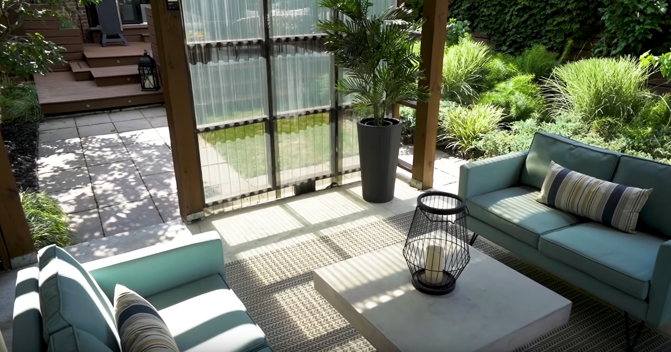16 Photos vs. 257 Humbercrest Blvd, Toronto, Ontario - High End Home & Interior Design Video Tour 16 Photos vs. 257 Humbercrest Blvd, Toronto, Ontario - High End Home & Interior Design Video Tour