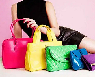 Seven Must Have Handbags Every Women Needs