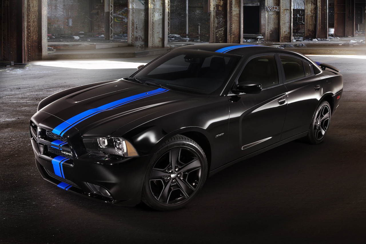 Dream Cars Resto: 2011 Dodge Charger Rallye Plus