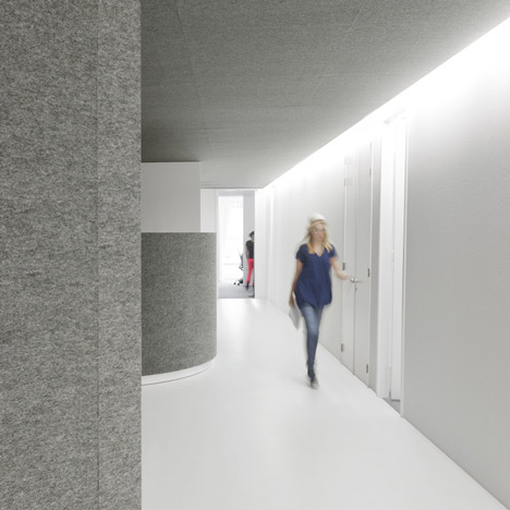 Oficinas de Tribal DDB de i29 | ▷ Revista Arquitectura y Diseño ... Oficinas de Tribal DDB de i29 | ▷ Revista Arquitectura y Diseño ...