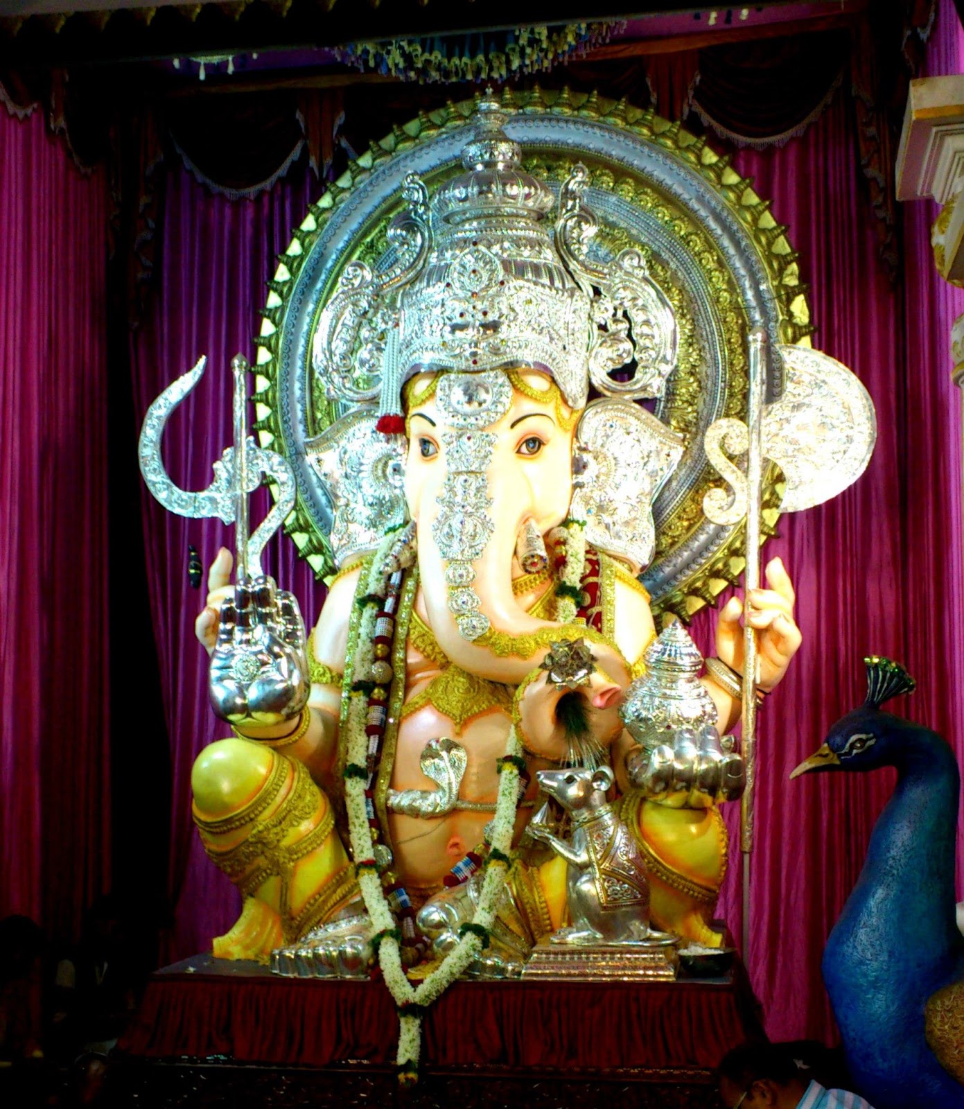 5 Famous Ganpati Idols to Visit in Pune During Ganesh Festival