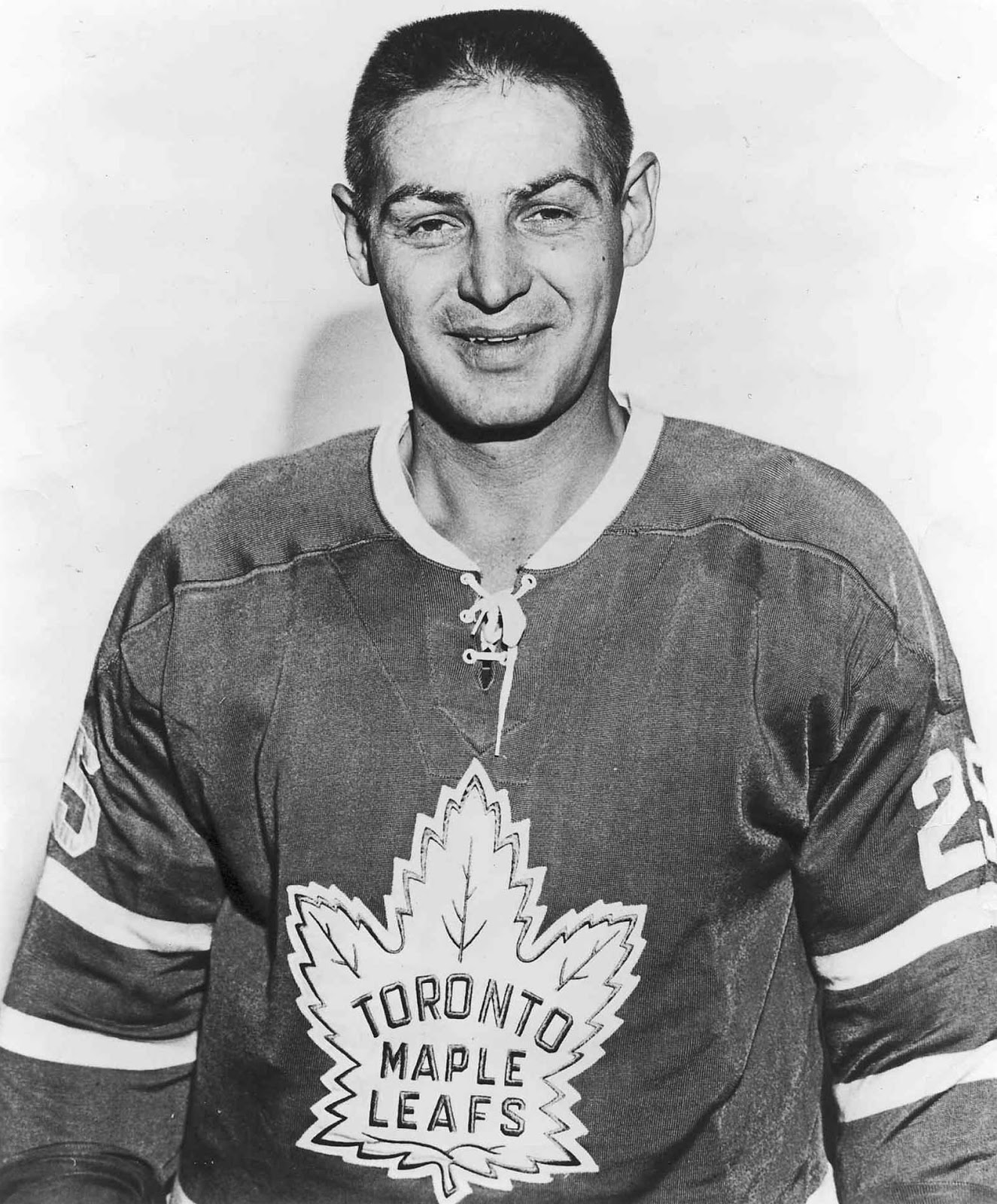 Terry Sawchuk made impression on a young St. John's hockey fan