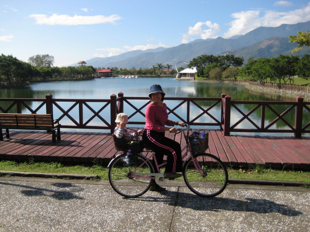 family friendly cycle routes near me