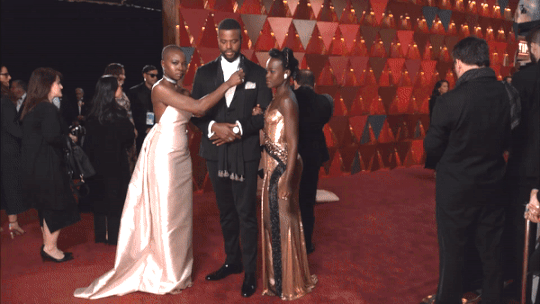 요즘 흑인 사회에 유행하는 인사법