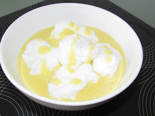 Lapte de pasare  - Oeufs de neige