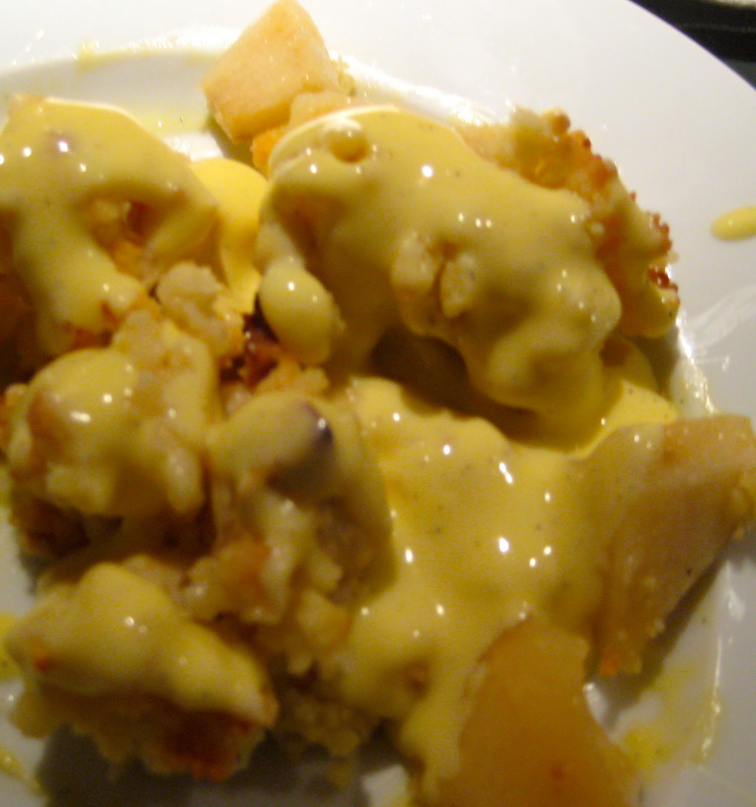 Apfelcrumble mit Vanillesauce - Unterwegs mit Weine &amp; Feinkost