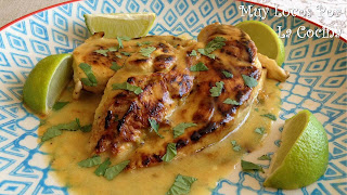 Pechugas de Pollo con Curry de Coco y Lima