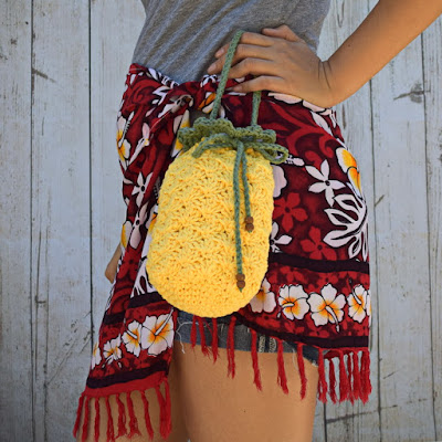 https://www.etsy.com/listing/617936469/crochet-pineapple-handbag-cotton-summer?ref=listing-shop-header-0