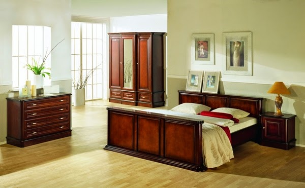 Bedrooms bed in solid wood