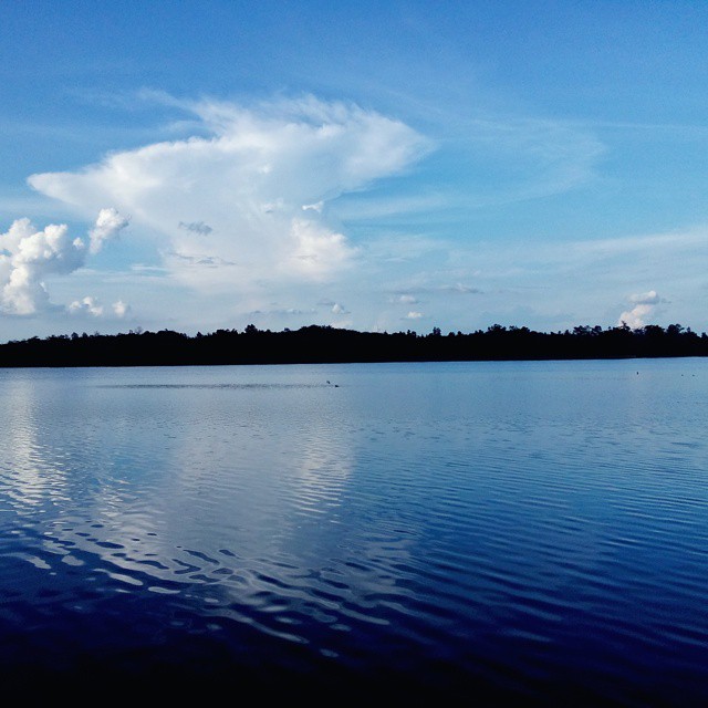 Danau Kayangan Lembah Sari