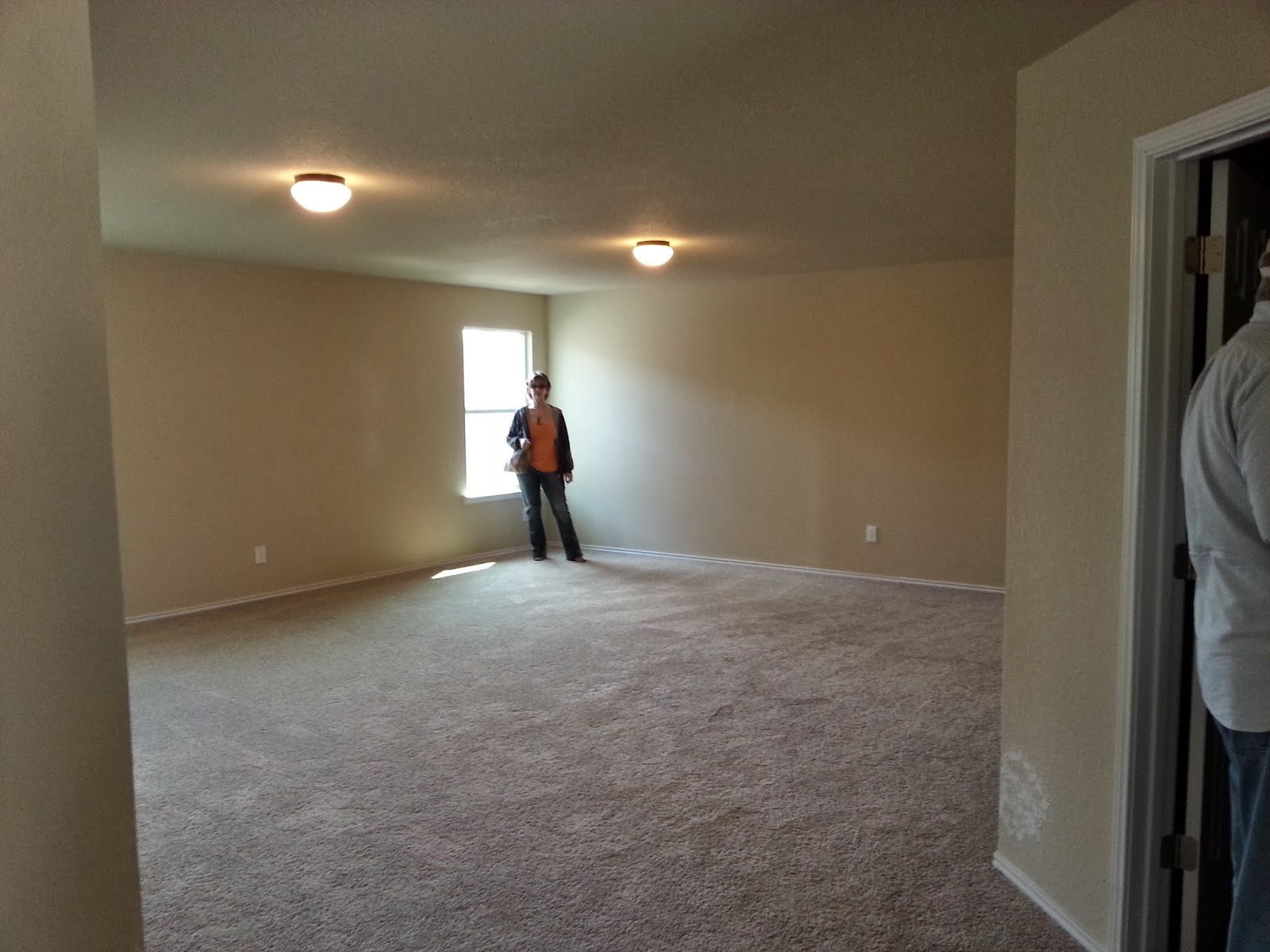 San Antonio Move DR Horton, Clydesdale plan in Wortham Oaks, just