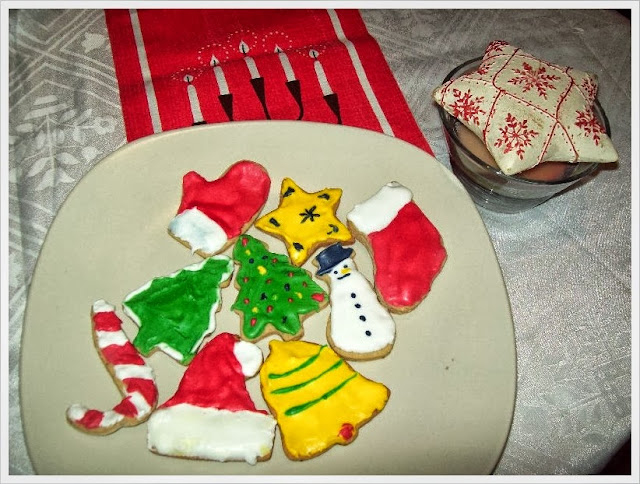 Biscuiti cu nuca si scortisoara