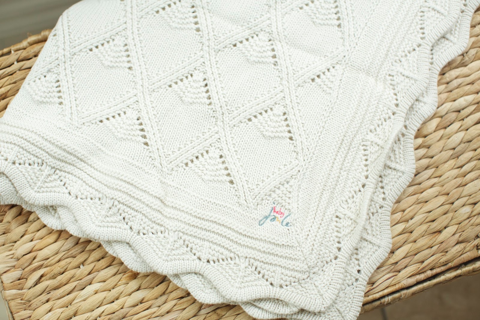 Learning Lessons in Mummyography Joules Baby Pram Blanket Review