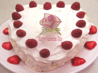 Cake valentine cakes friends Valentine Day Cakes, Valentine's Cake for Friends | Festival Chaska