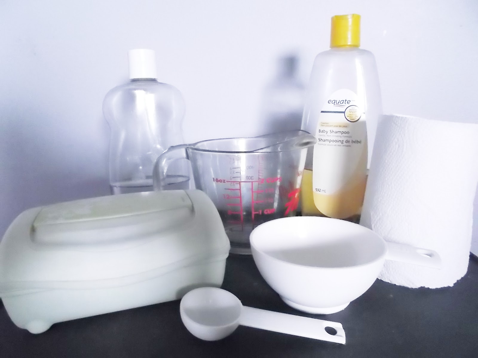 Mizziexoxo Shares DIY Baby Wipes Tutorial