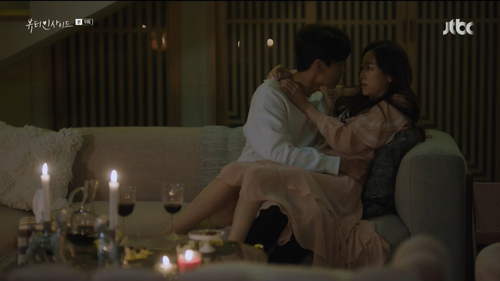 theqoo inserted image