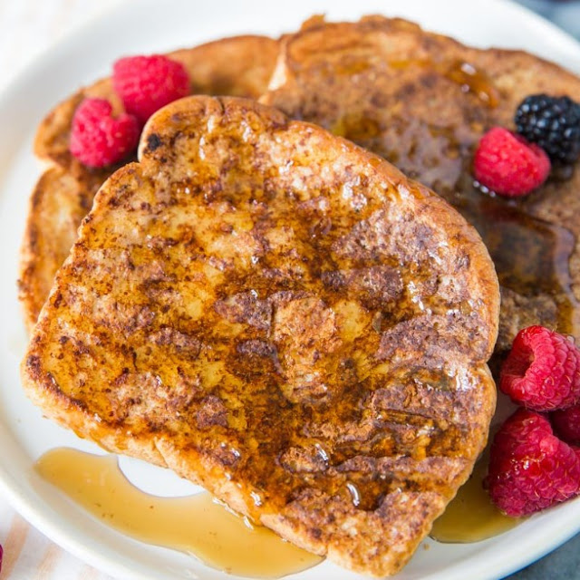 Easy Vegan French Toast #vegetarian #breakfast