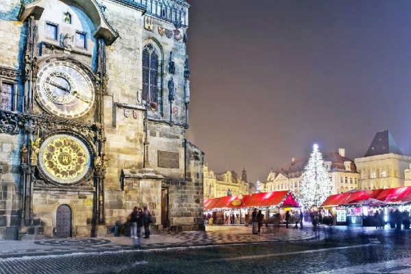 14-Day Christmas in Europe Tour Package