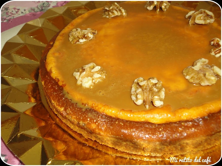 Cheesecake con nueces y dulce de leche
