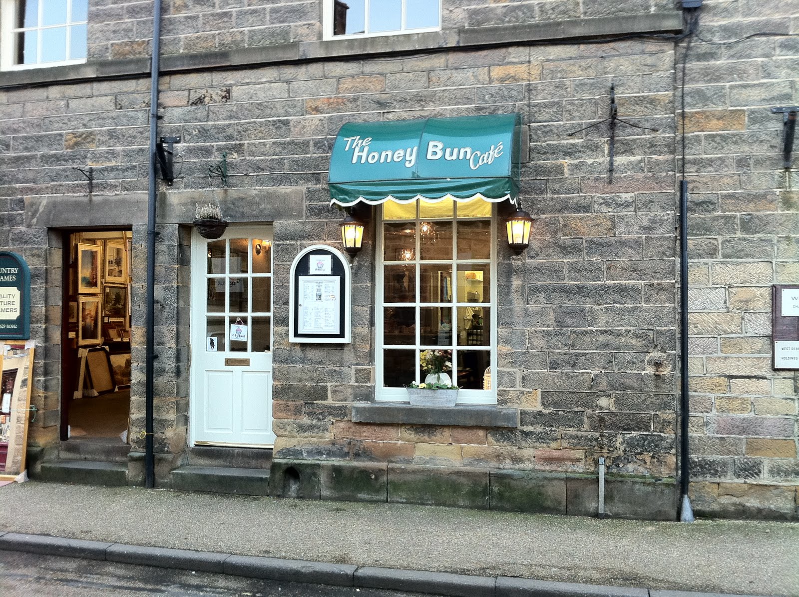 Ernest Wilson Nobody Sells Businesses Better! The Honey Bun Cafe