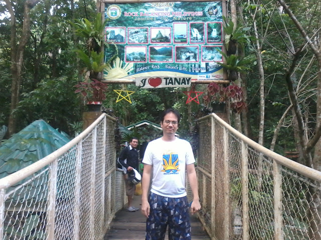 The Novice Trekker: Daranak Falls (Rizal, 14+ meters)