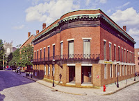 New England Quilt Museum building