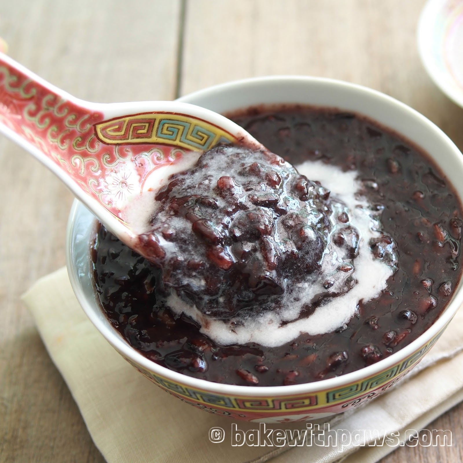 Bee Koh Moy Bubur Pulut Hitam Black Glutinous Rice Dessert Bake With Paws