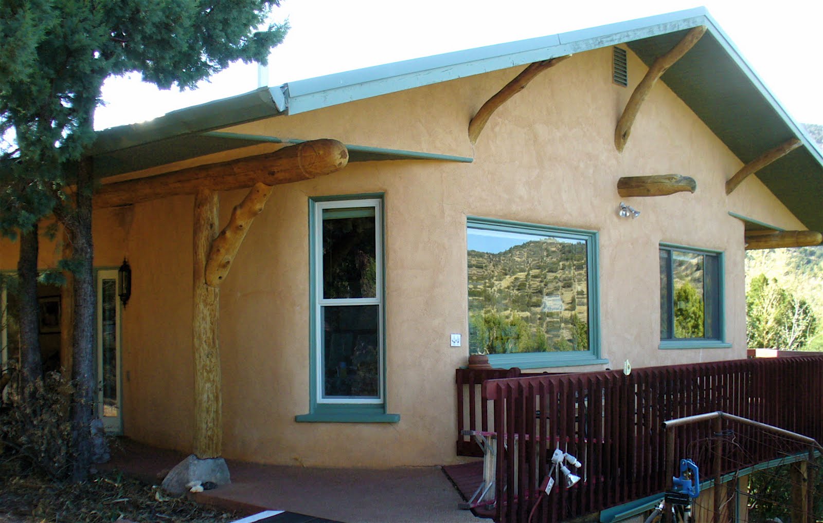 Alt. Build Blog A Straw Bale Home