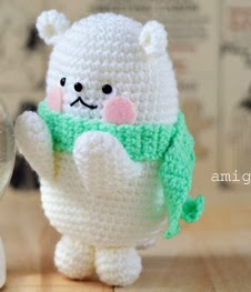 http://translate.googleusercontent.com/translate_c?depth=1&hl=es&rurl=translate.google.es&sl=auto&tl=es&u=http://www.craftpassion.com/2013/12/polar-bear-amigurumi-bubblegum.html/2&usg=ALkJrhj0uIDgIx0w89V8E0h1I2KW--L4Lw