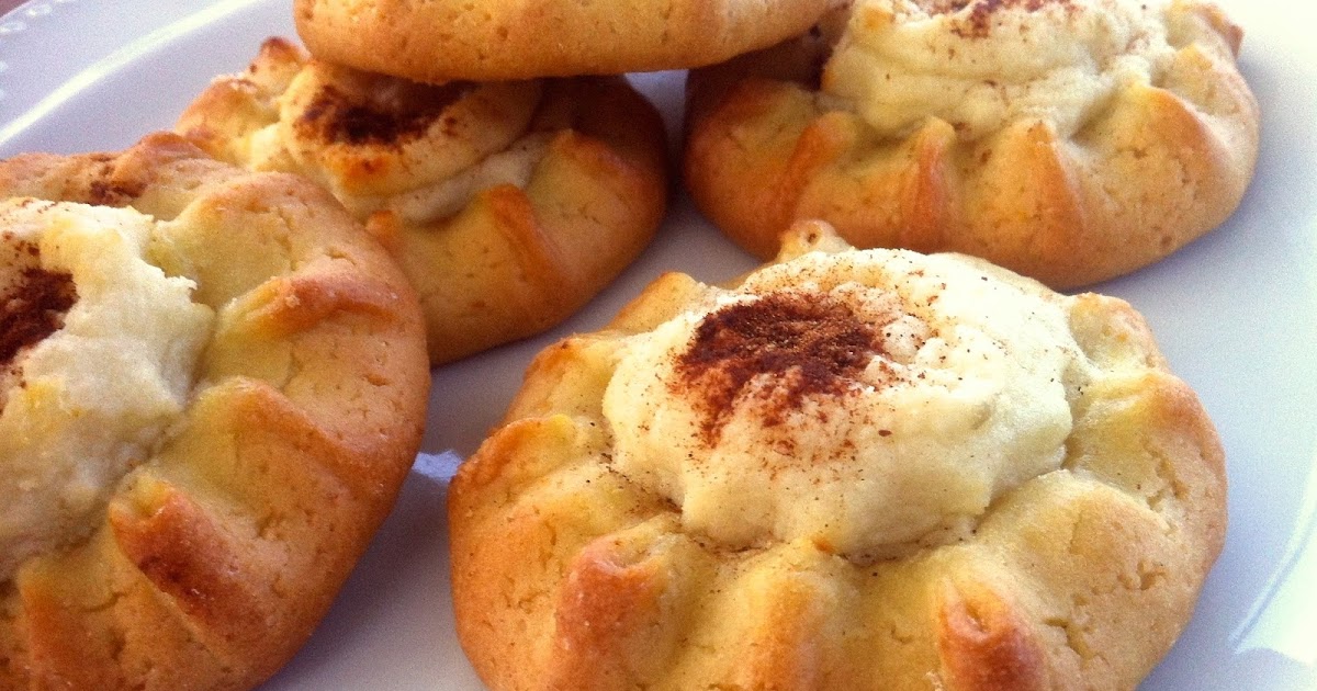 The traditional Kalitsounia