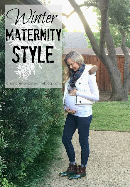 Winter maternity style. How to look cute pregnant this winter by layering fabrics to stay warm and fashionable in maternity clothes