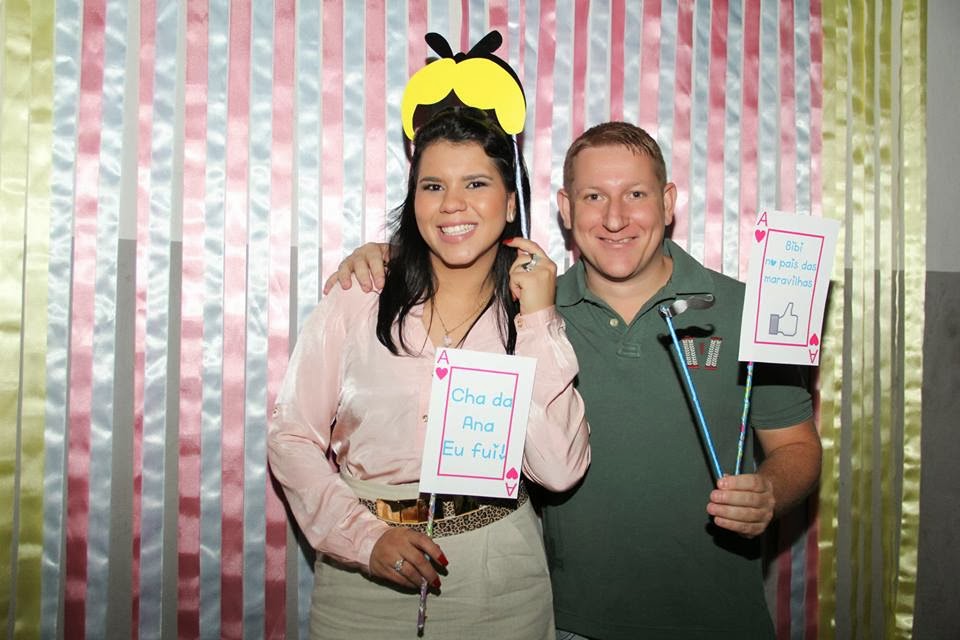 cha-tarde-tema-alice-pais-maravilhas-photobooth-1