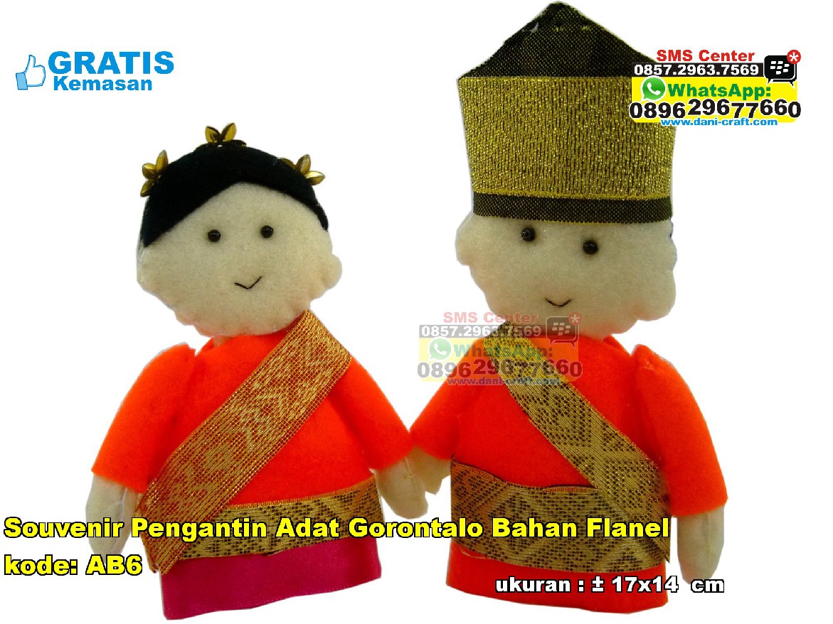 Boneka Pengantin Adat Gorontalo Souvenir Pernikahan